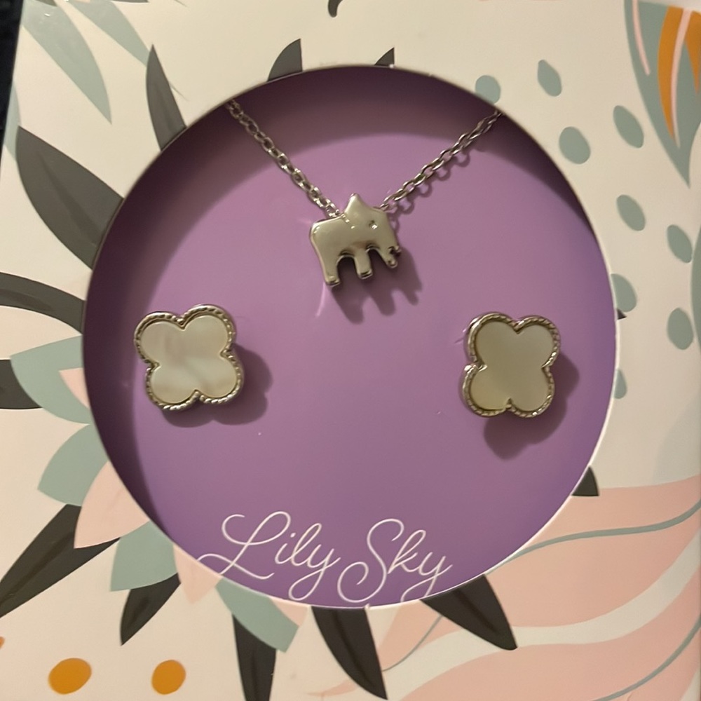 Lily Sky Necklace and Earrings Set
